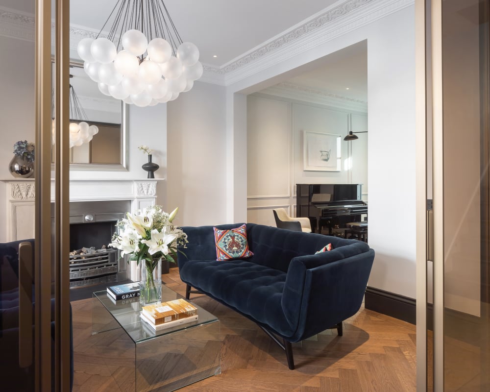 Gloucester Walk, London